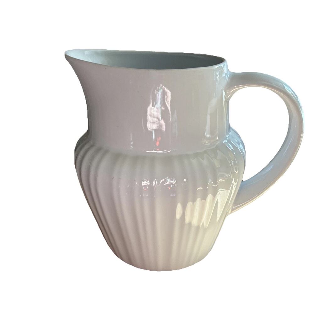 Corning Ware French White 80 Oz Pitcher Tableware Casual China Ribbed Beverage